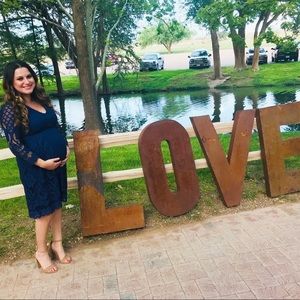 HOST PICK🎉🎉🎉 Navy maternity dress 👗